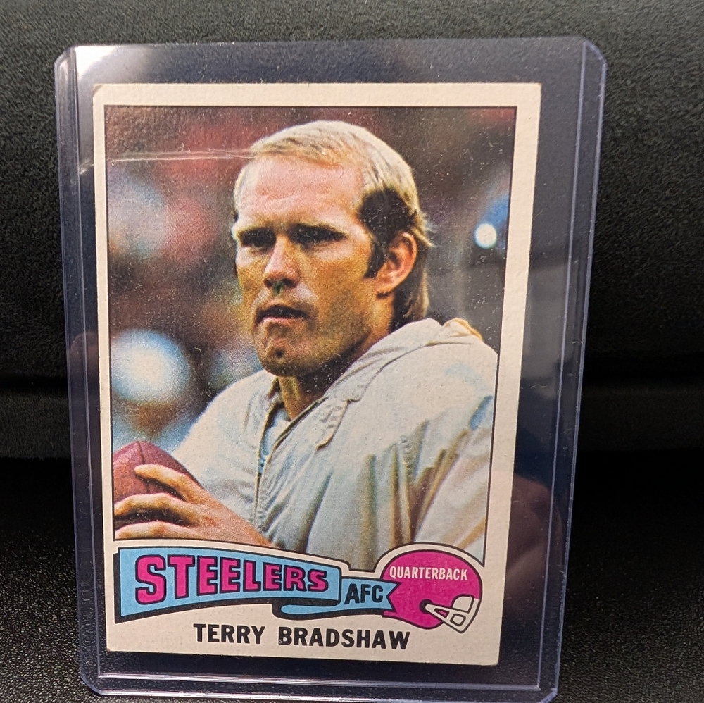 1975 Topps Trading Card- Terry Bradshaw #461. Excellent Condition